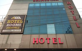 Hotel Shine Star